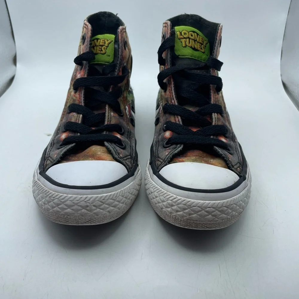 Converse X Looney Tunes High-Top Sneakers boys size 11C